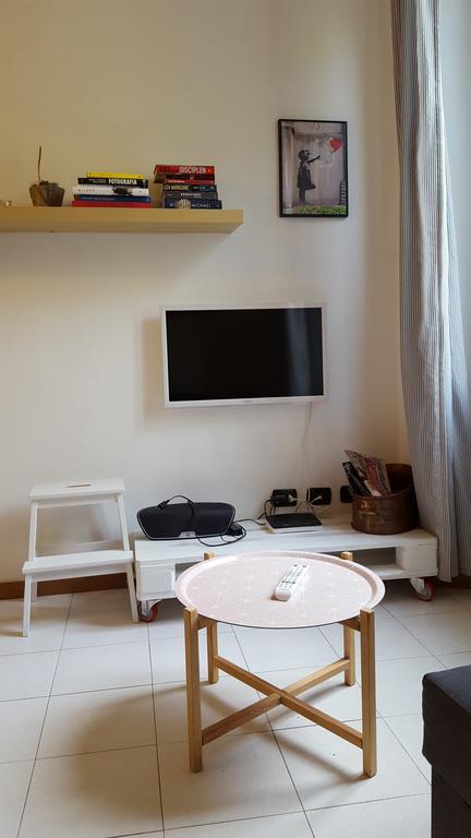 Bnbutler - Sempione Apartment - Mico ميلان الغرفة الصورة