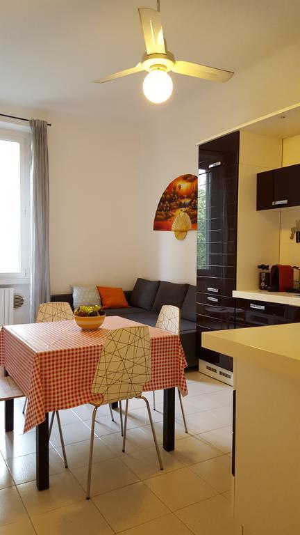 Bnbutler - Sempione Apartment - Mico ميلان الغرفة الصورة